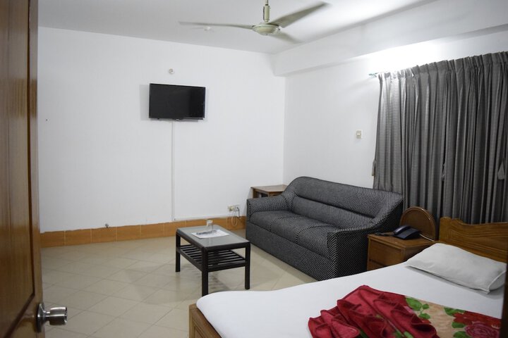 Room 7 of 59