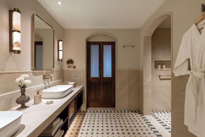 Clean Restrooms
