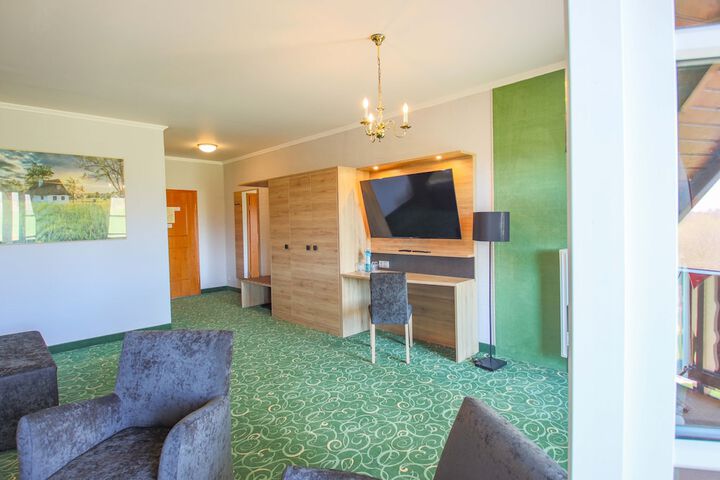 Room 25 of 82