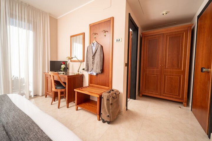 Room 29 of 111