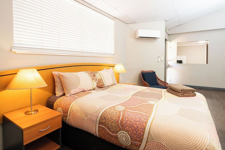 Room 12 of 23