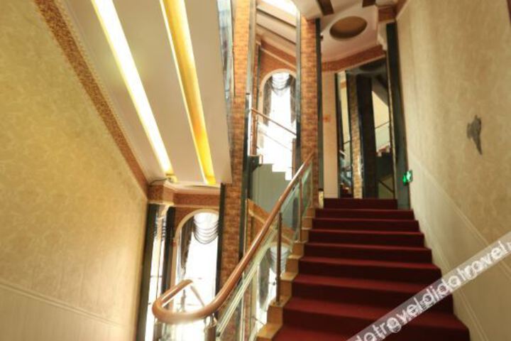 Hotel Interior 6 of 17
