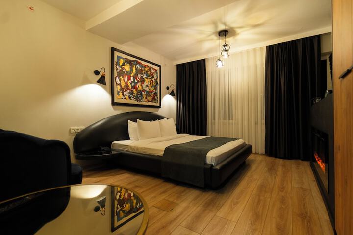Room 26 of 149