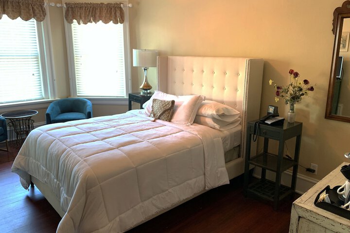Room 40 of 92