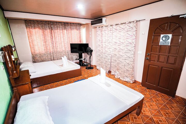 Room 20 of 65