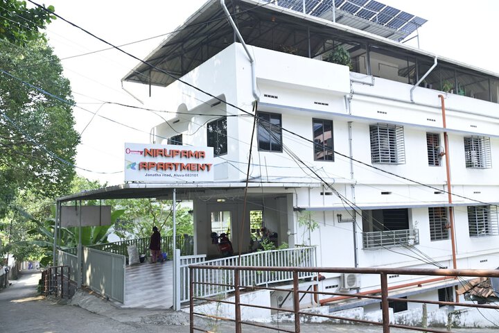 NIRUPAMA HOTEL ALUVA