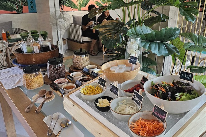 Breakfast/Coffee Service 117 of 158