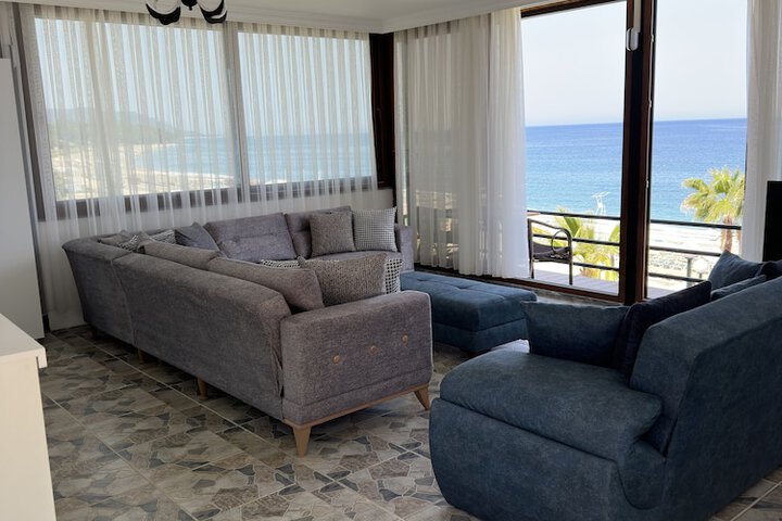 Room 4 of 29