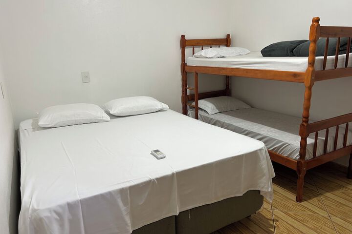 Room 2 of 29
