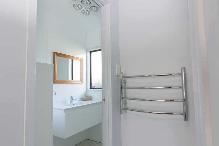 Room 35 of 54