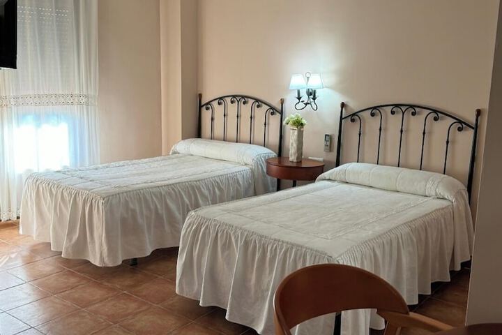 Room 5 of 14