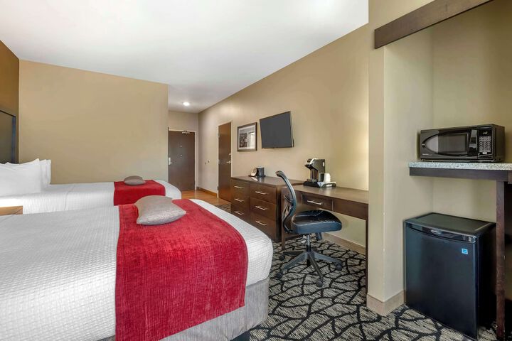 Room 28 of 52