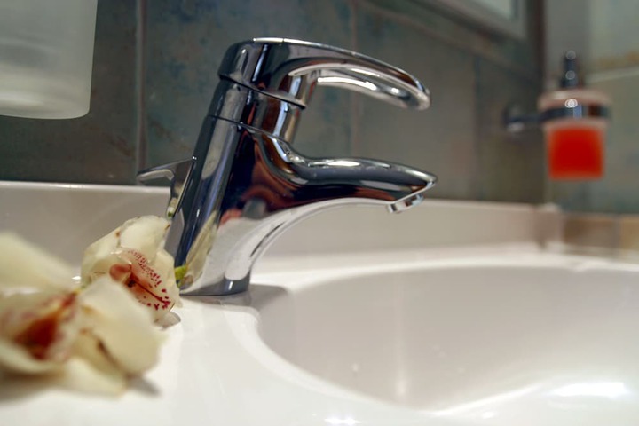 Room 52 of 91