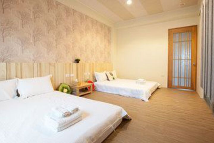 Room 16 of 29
