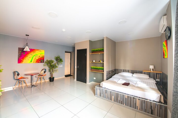 Room 16 of 31