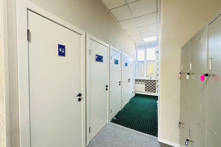 Room 12 of 20