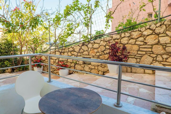 Terrace/Patio 90 of 133