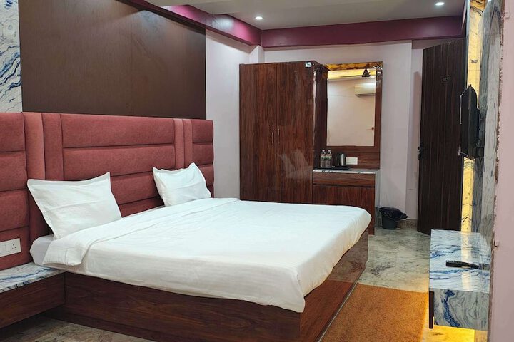 VKN Hotel & Resort