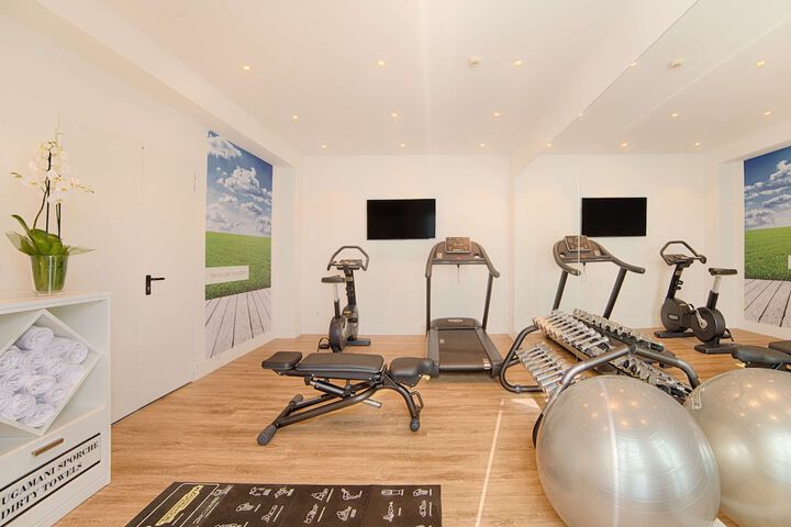 Hotel Gym
