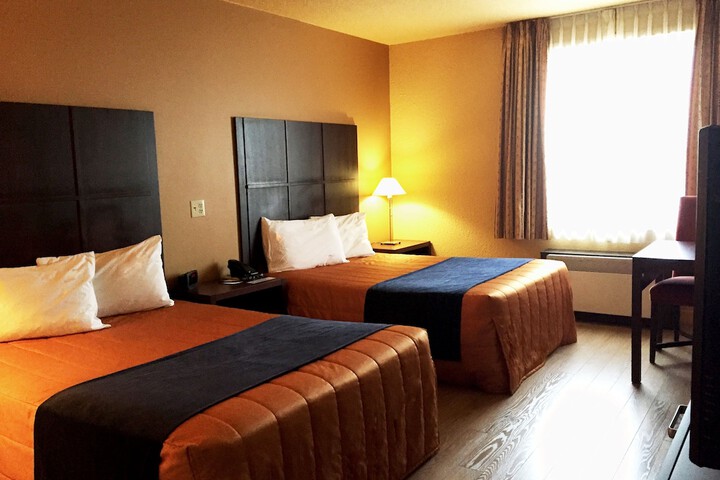 Room 7 of 34
