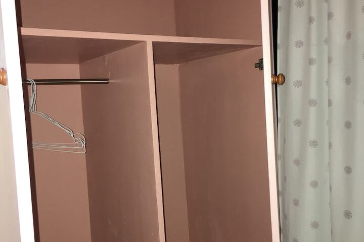 Room 9 of 50