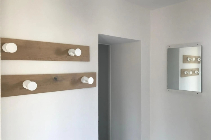 Room 10 of 17