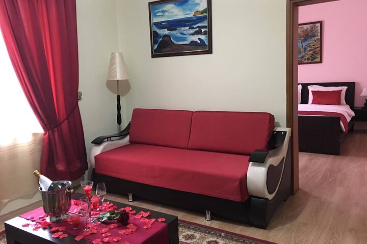 Room 7 of 38