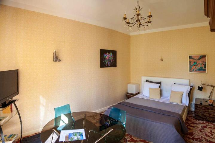 Guest Suite Photo