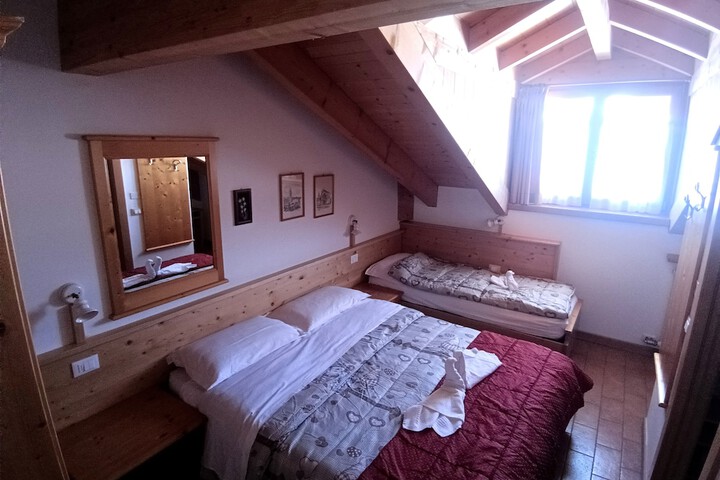 Room 17 of 67