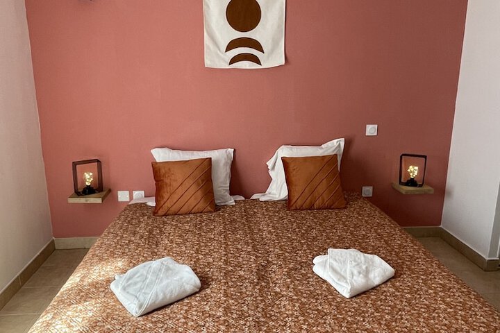 Room 5 of 37