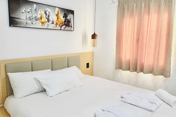 Room 97 of 339