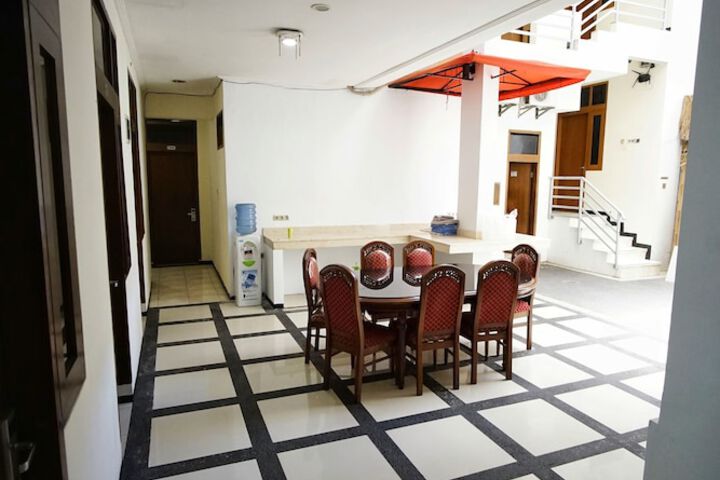 Restaurants