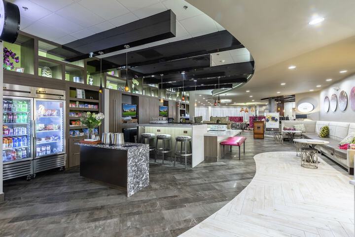 Snack bar