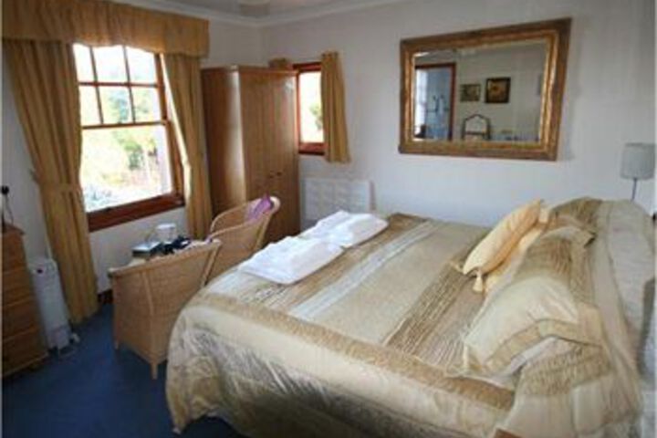 Room 14 of 26