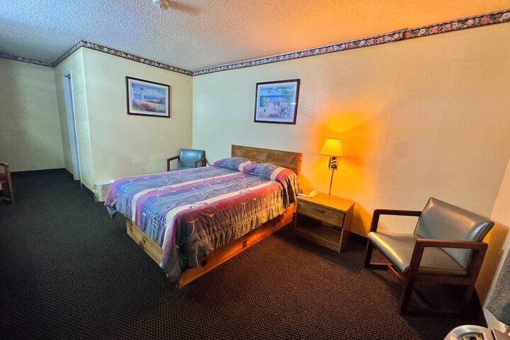 Room 28 of 91