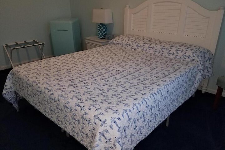 Room 19 of 28
