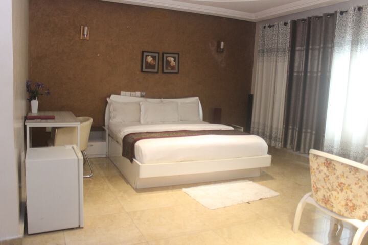 Room 7 of 45