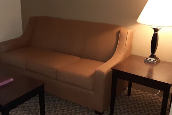 Room 18 of 36