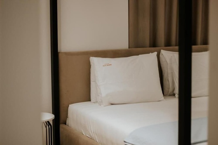Room 14 of 69