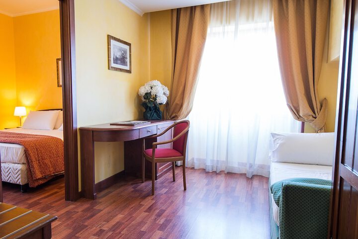 Room 35 of 88