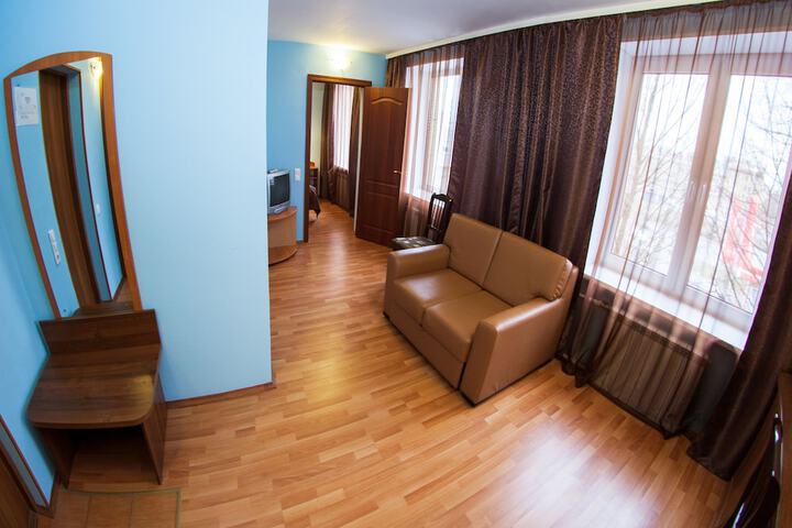 Room 16 of 84