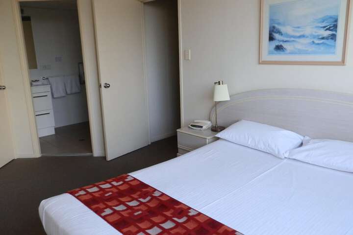 Room 14 of 50