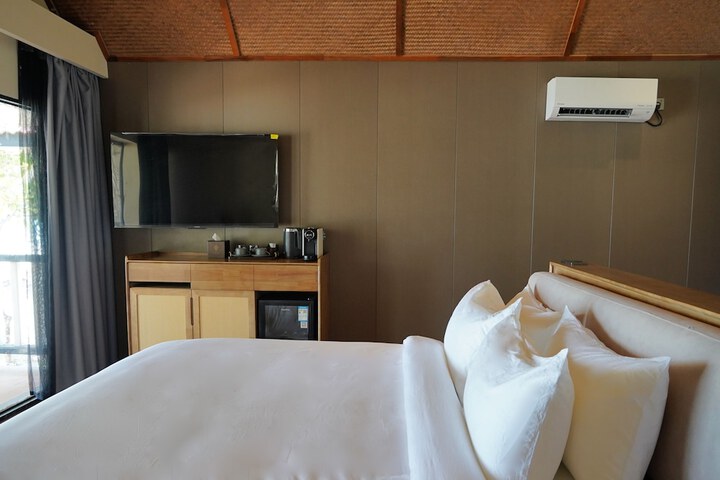 Room 12 of 71