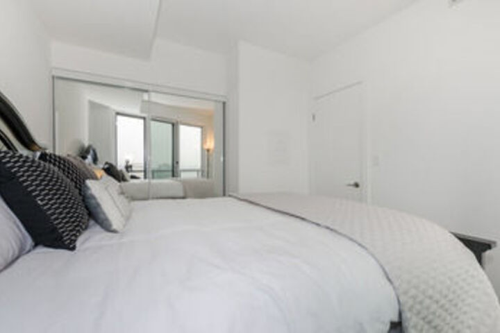 Room 11 of 41