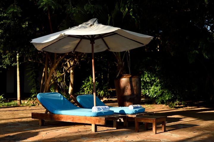 Sundeck 52 of 73