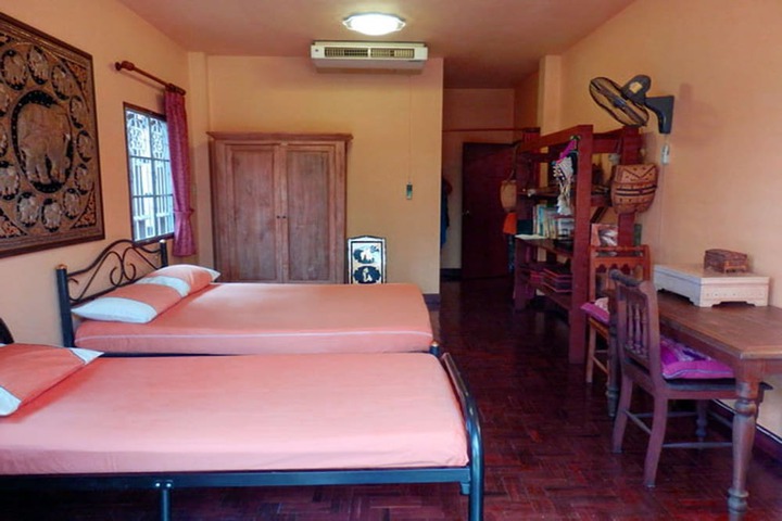 Room 3 of 50