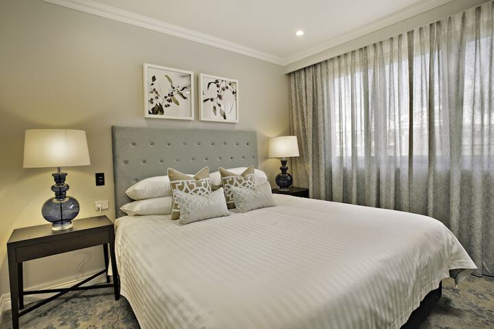 Room 6 of 31