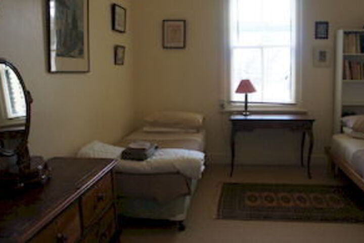 Room 17 of 41