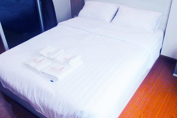 Room 9 of 46