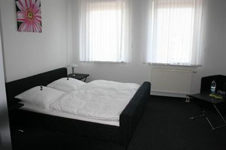 Room 20 of 27